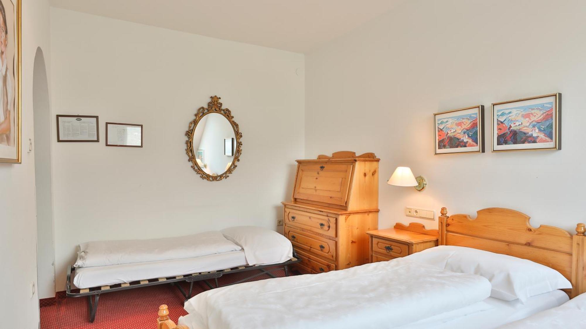 Hotel Sparerhof Vilpiano エクステリア 写真