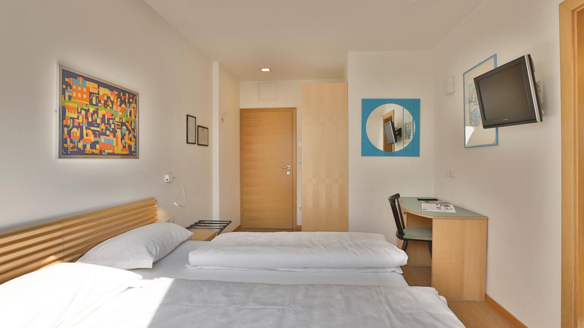 Hotel Sparerhof Vilpiano エクステリア 写真